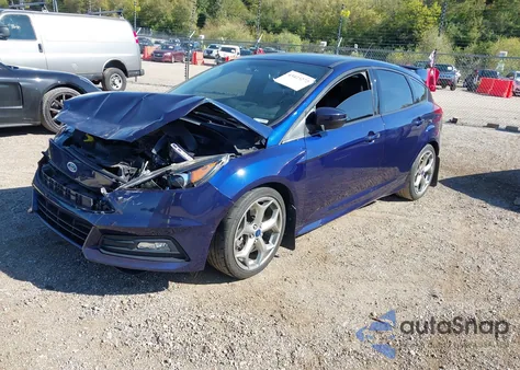 2016 Ford Focus St from USA, damaged, VIN 1FADP3L97GL267143